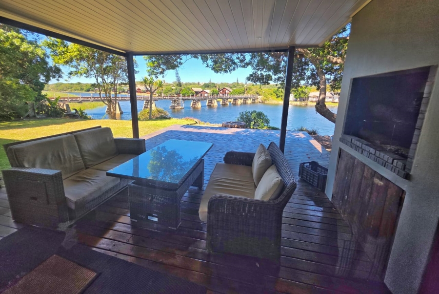 5 Bedroom Property for Sale in Wilderness Central Western Cape